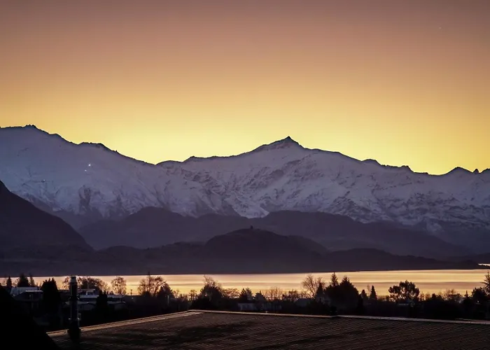 Easy-living With Incredible Views *